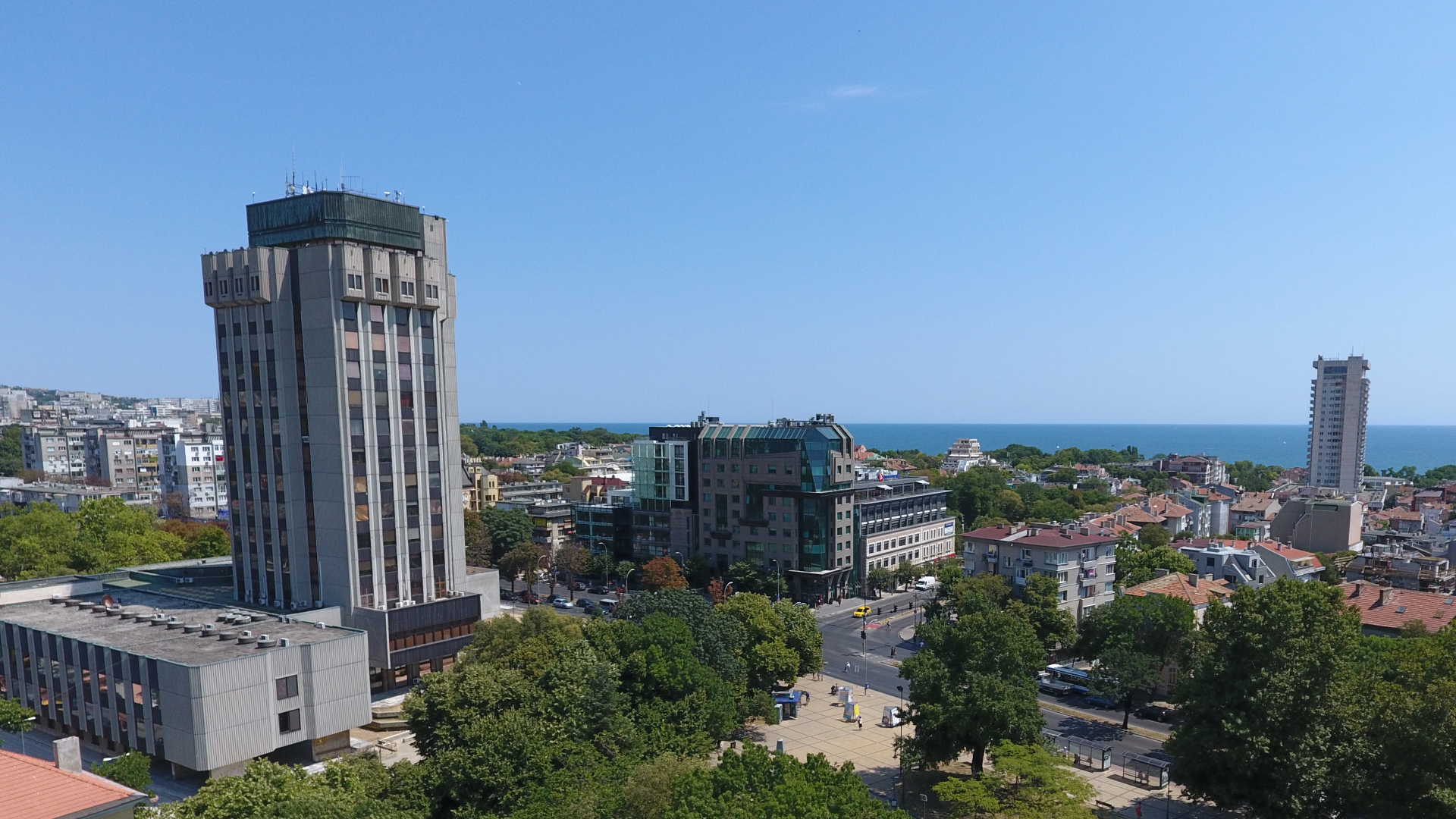 Цяла Варна ококори очи, не е виждала такъв клошар СНИМКА