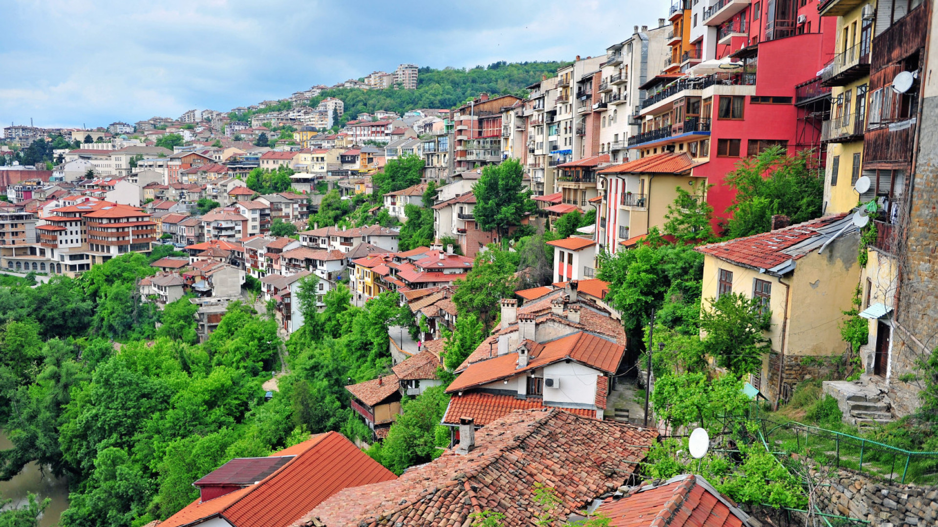 Къде се спотайва най-късата улица в България 