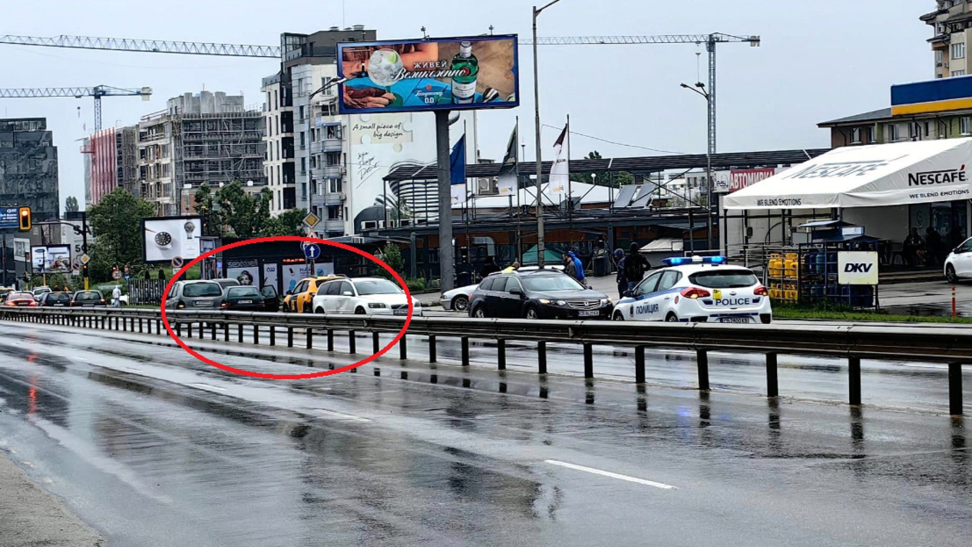 Първо в БЛИЦ! Ад на ключов столичен булевард, ето какво се случва СНИМКА