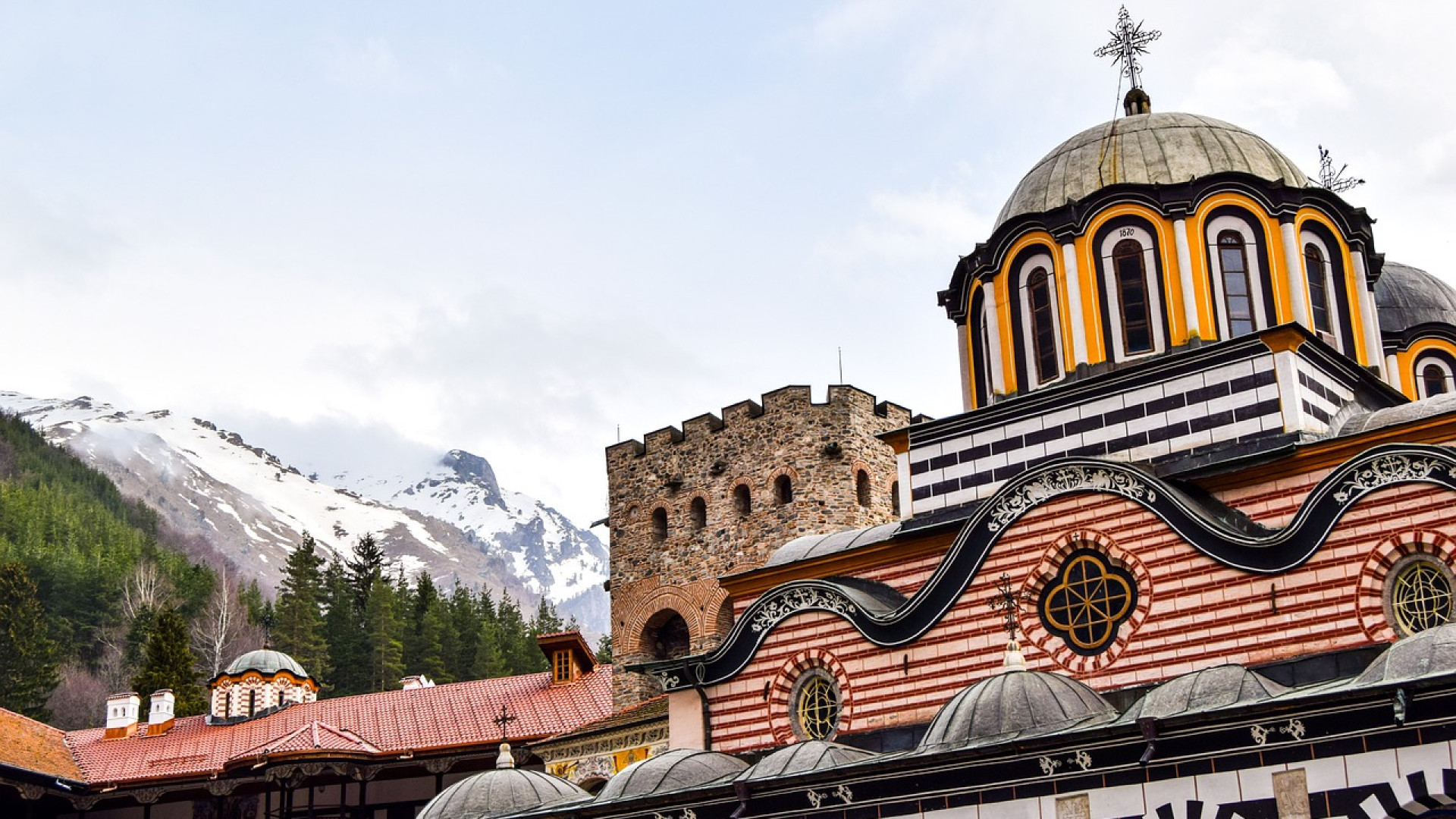 Той е светинята на България! Какво се е случило през годините? СНИМКИ