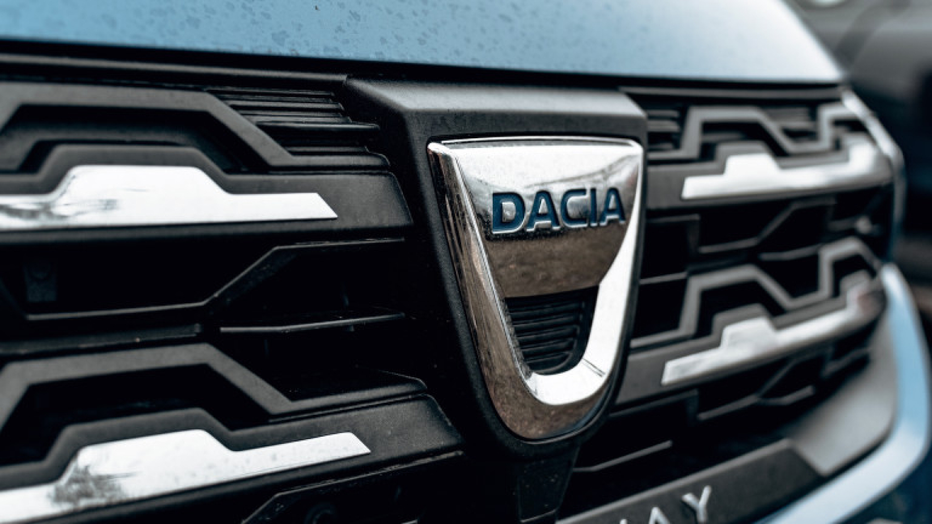 Показаха най-практичната Dacia с нов дизайн в интернет 