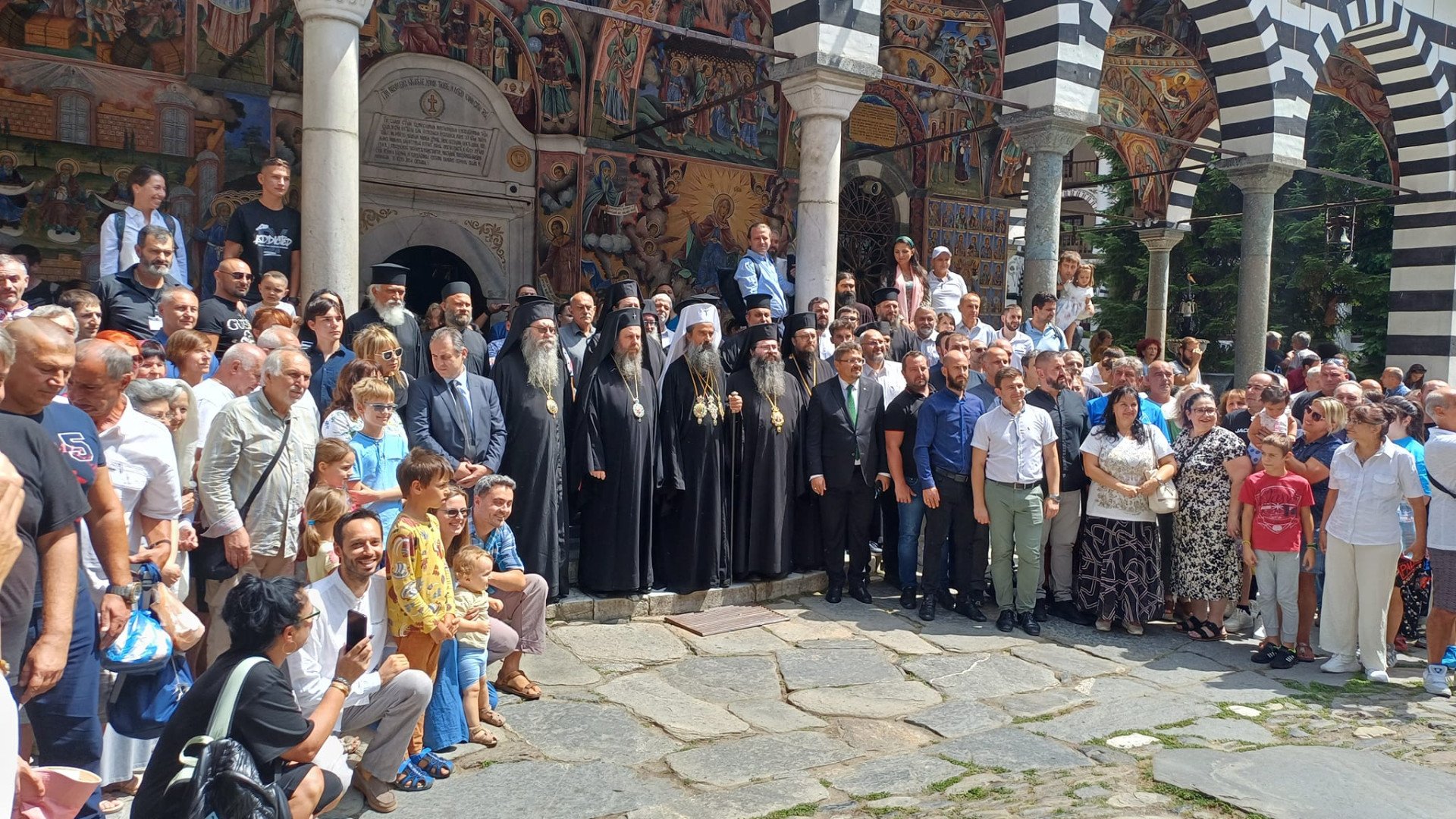 Патриарх Даниил разплака всички българи навръх празника в Рилския манастир 