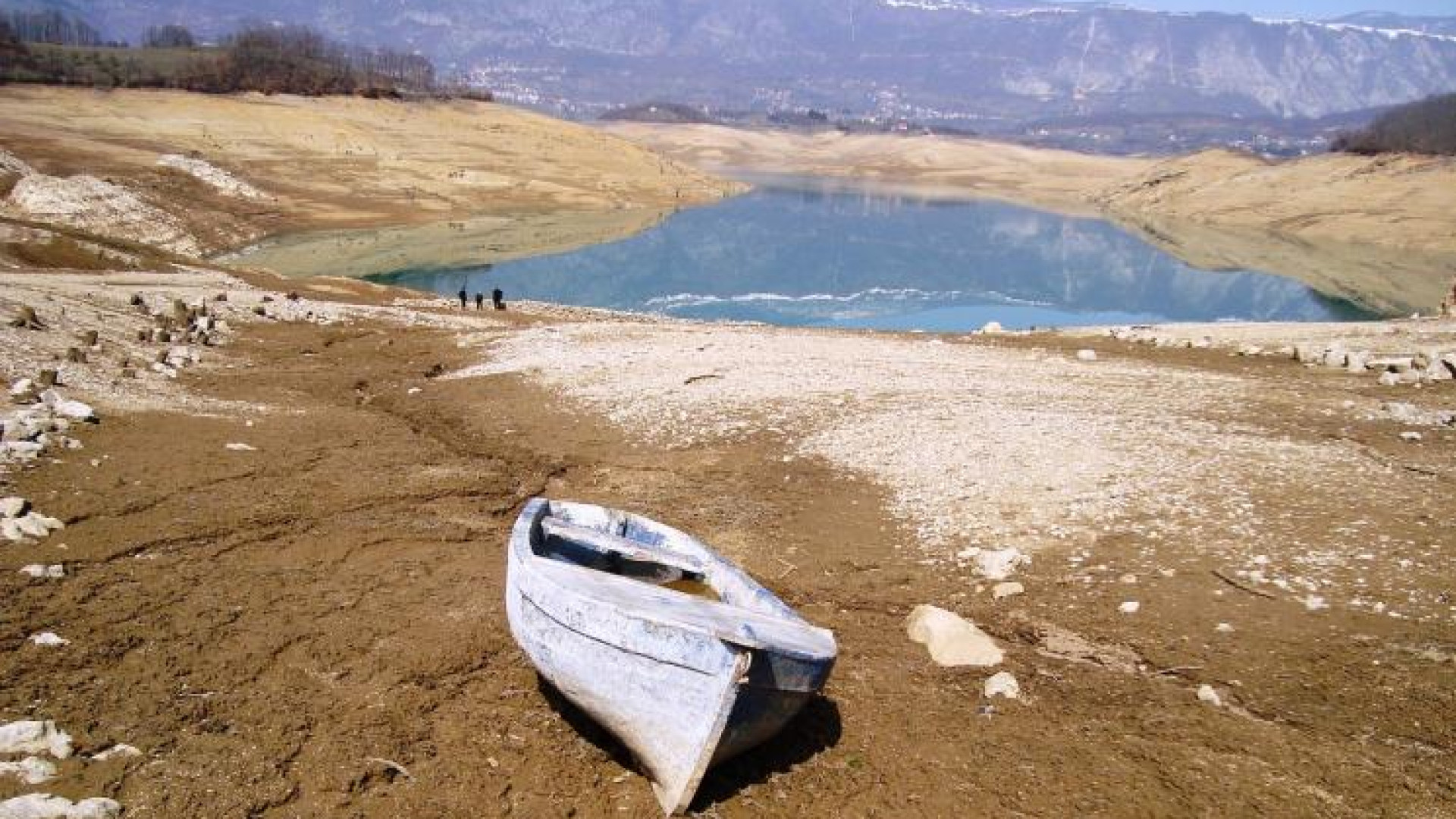 500 000 българи живеят в истински ад, водната криза продължава ВИДЕО