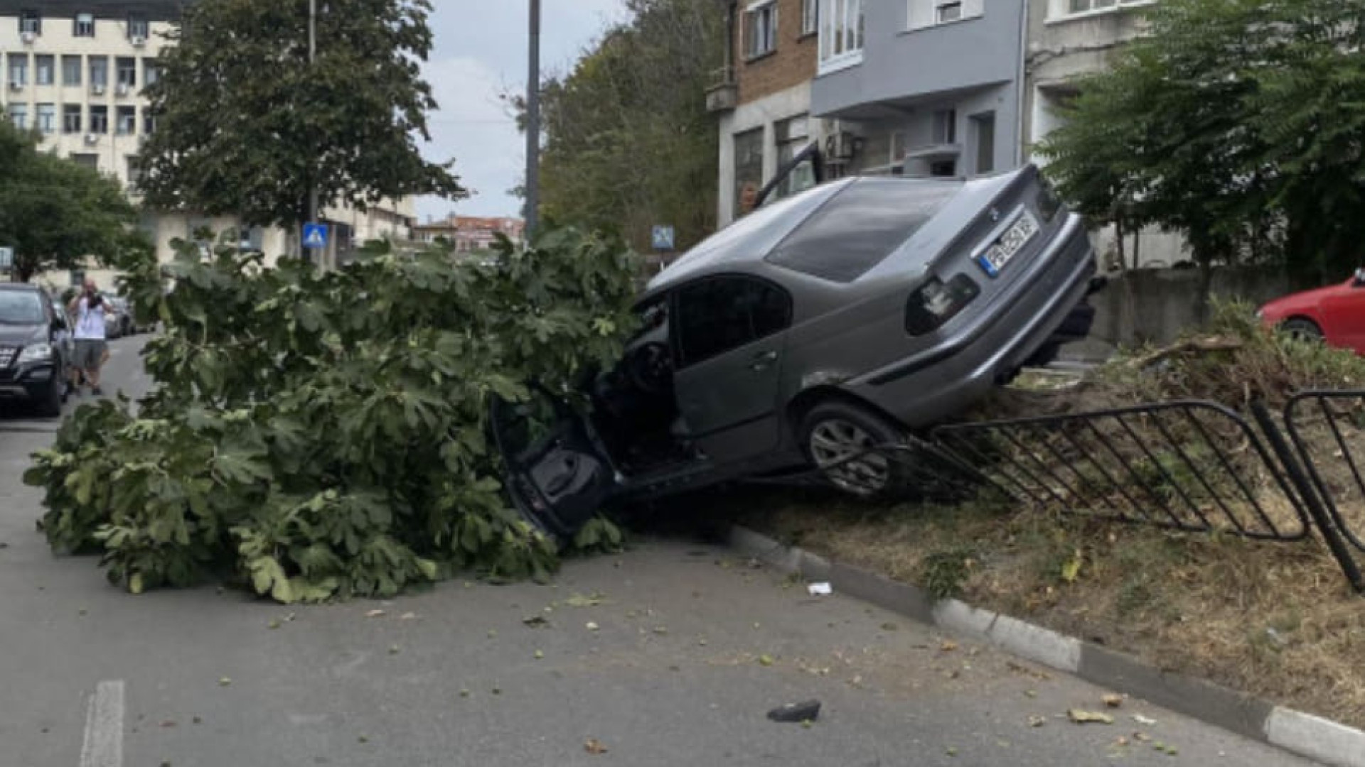 Веско се разкая за каскадата в Асеновград, но отрече да е... СНИМКА