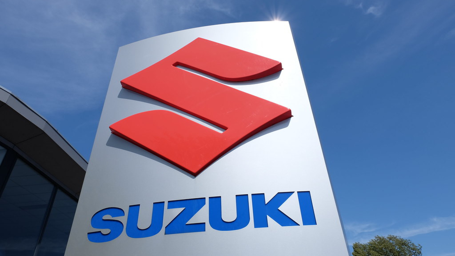 Първата кола на ток на Suzuki ще е джип СНИМКА