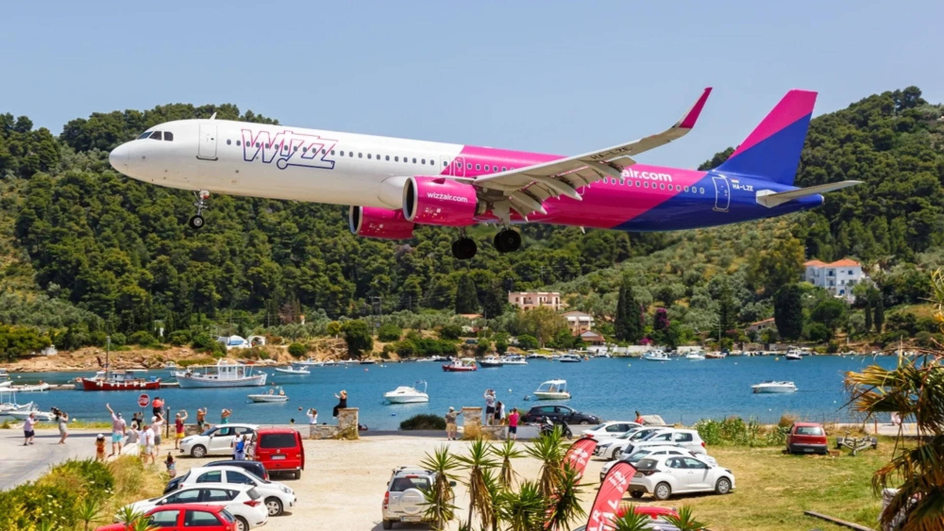 Напролет Wizz Air пуска полети до нови топ места, билетите са „без пари“