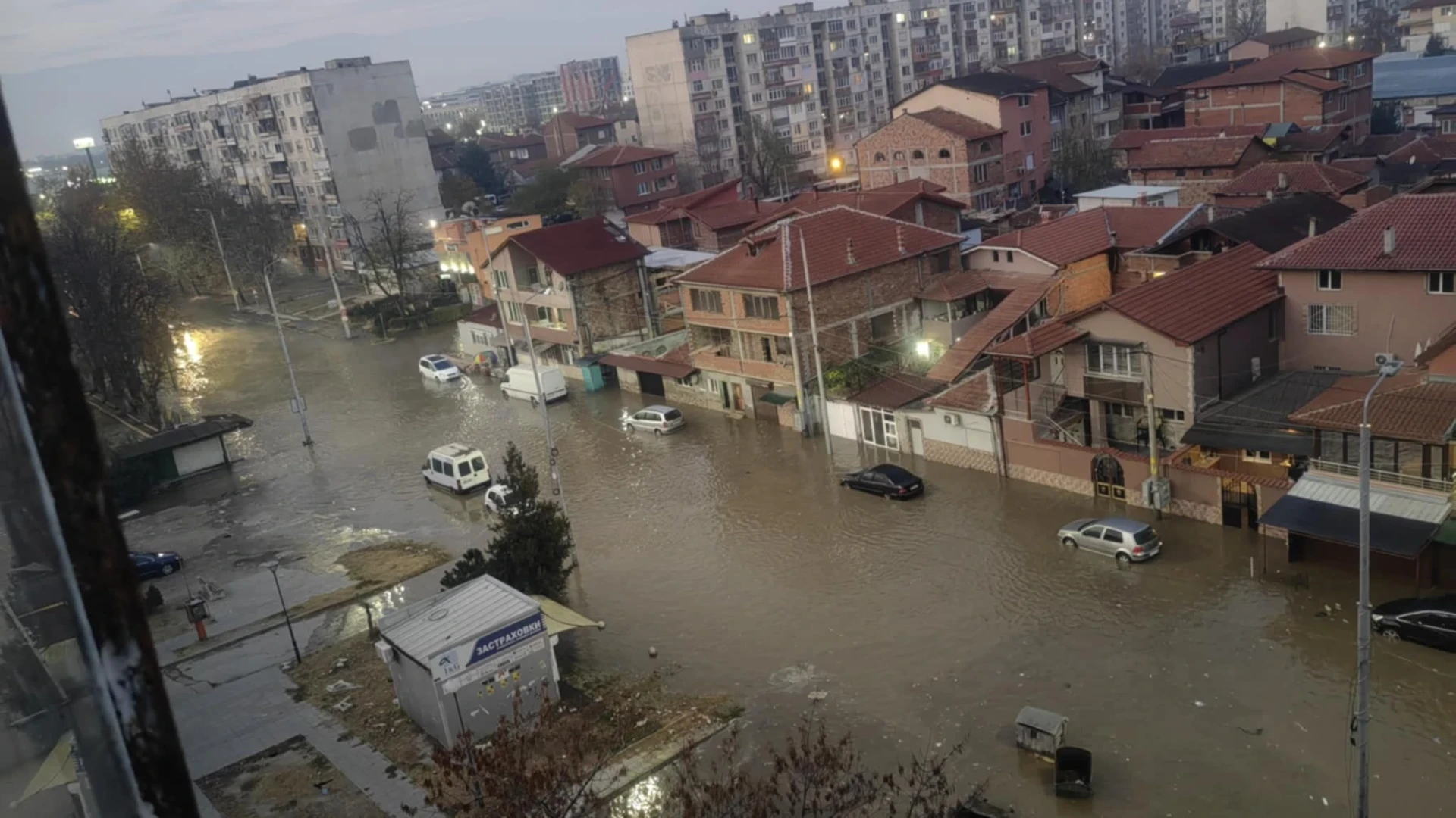 Апокалипсис в Пловдив, градът е под вода! Зрелищни СНИМКИ