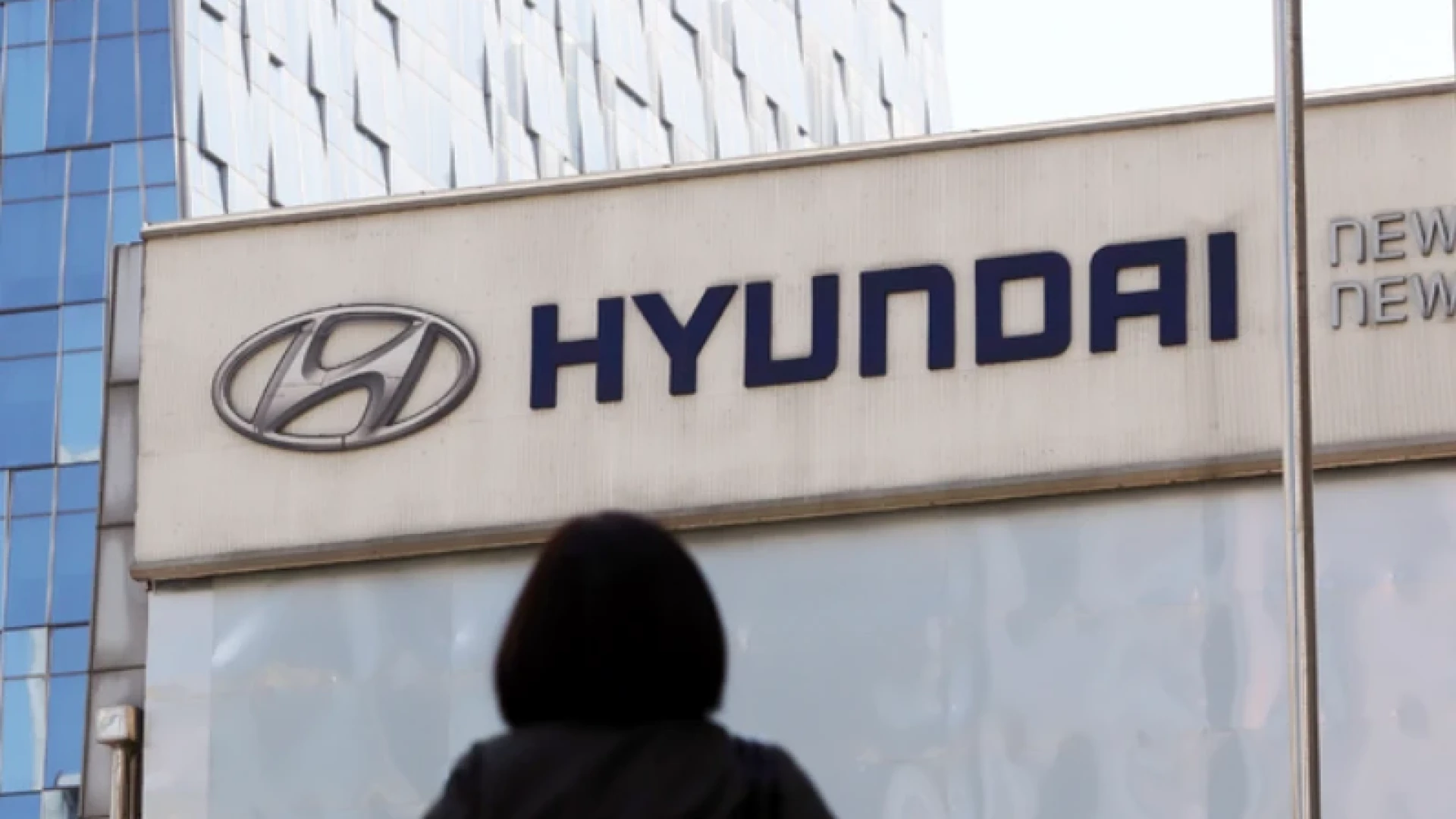 Напрежението в Южна Корея взима връх: Hyundai спира работа, акциите тръгнаха надолу