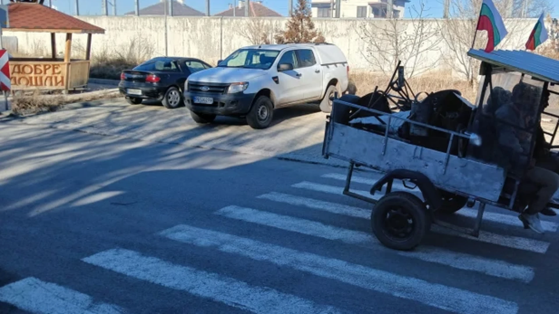 В Пловдивско не вярват на очите си: Кой ги контролира тези? СНИМКИ