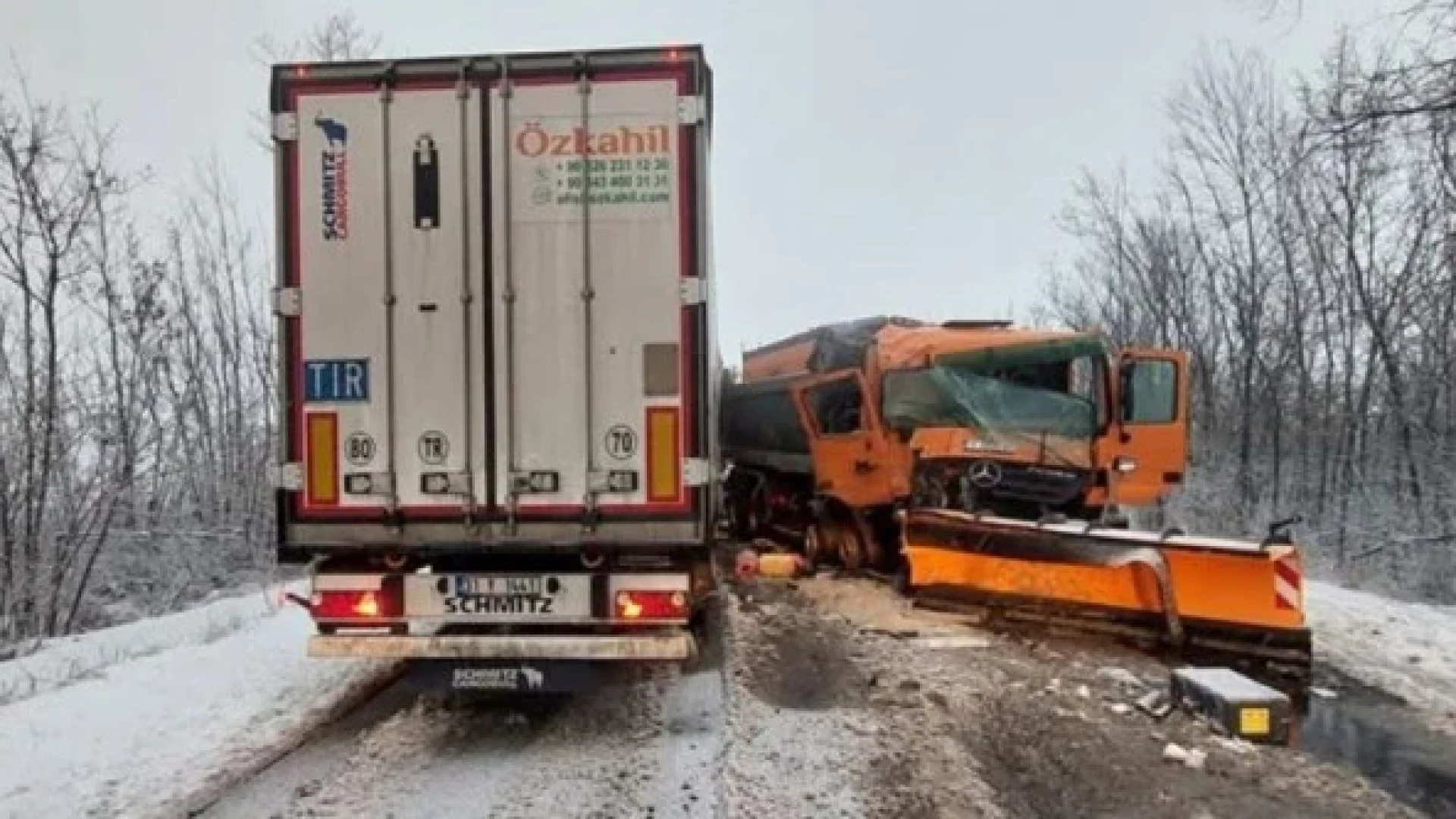 Такава катастрофа не става всеки ден, затвори пътя Русе - Бяла СНИМКИ