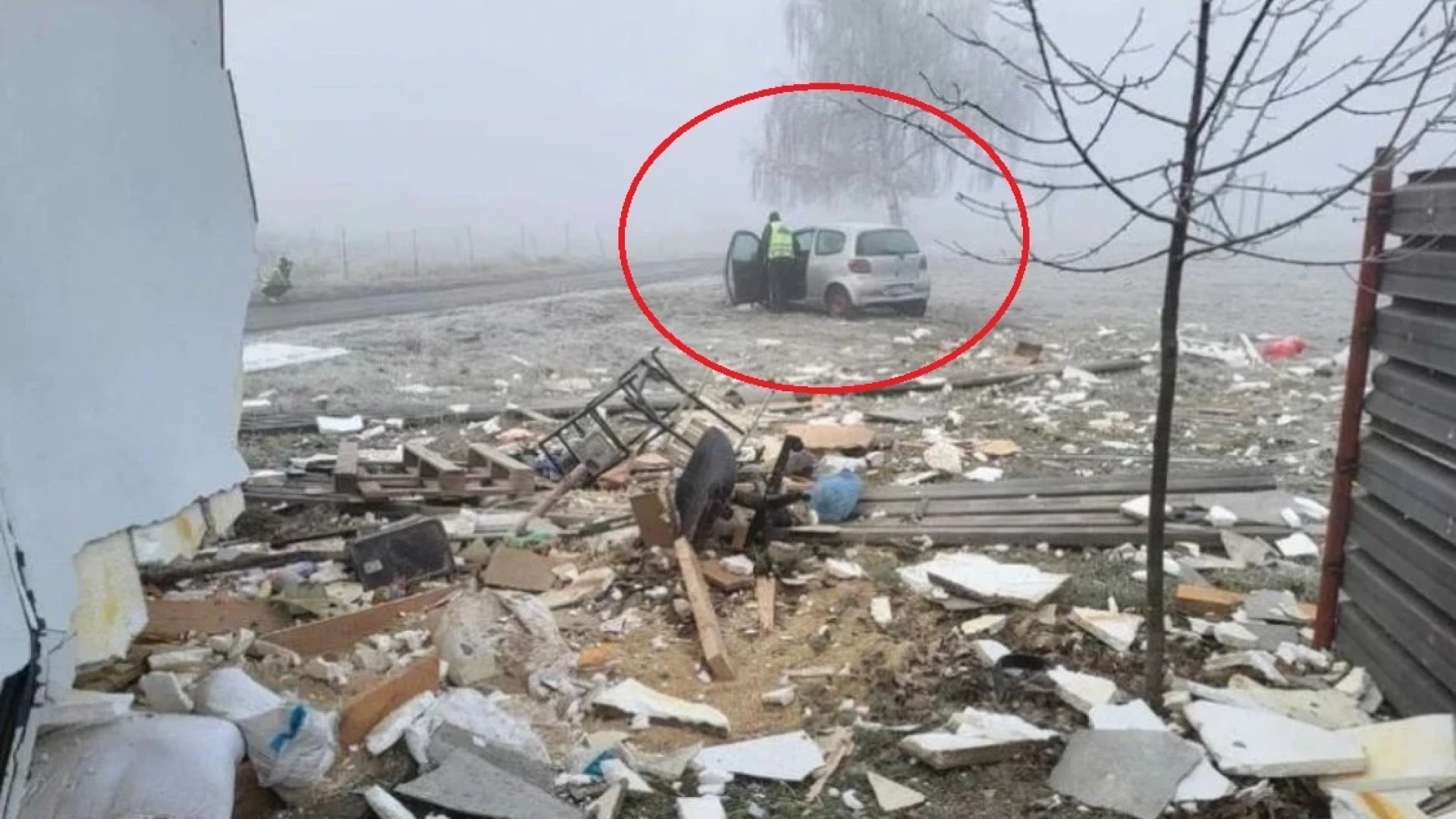 Невиждано меле в Софийско, ужасното време взима жертви навсякъде! Зрелищни СНИМКИ