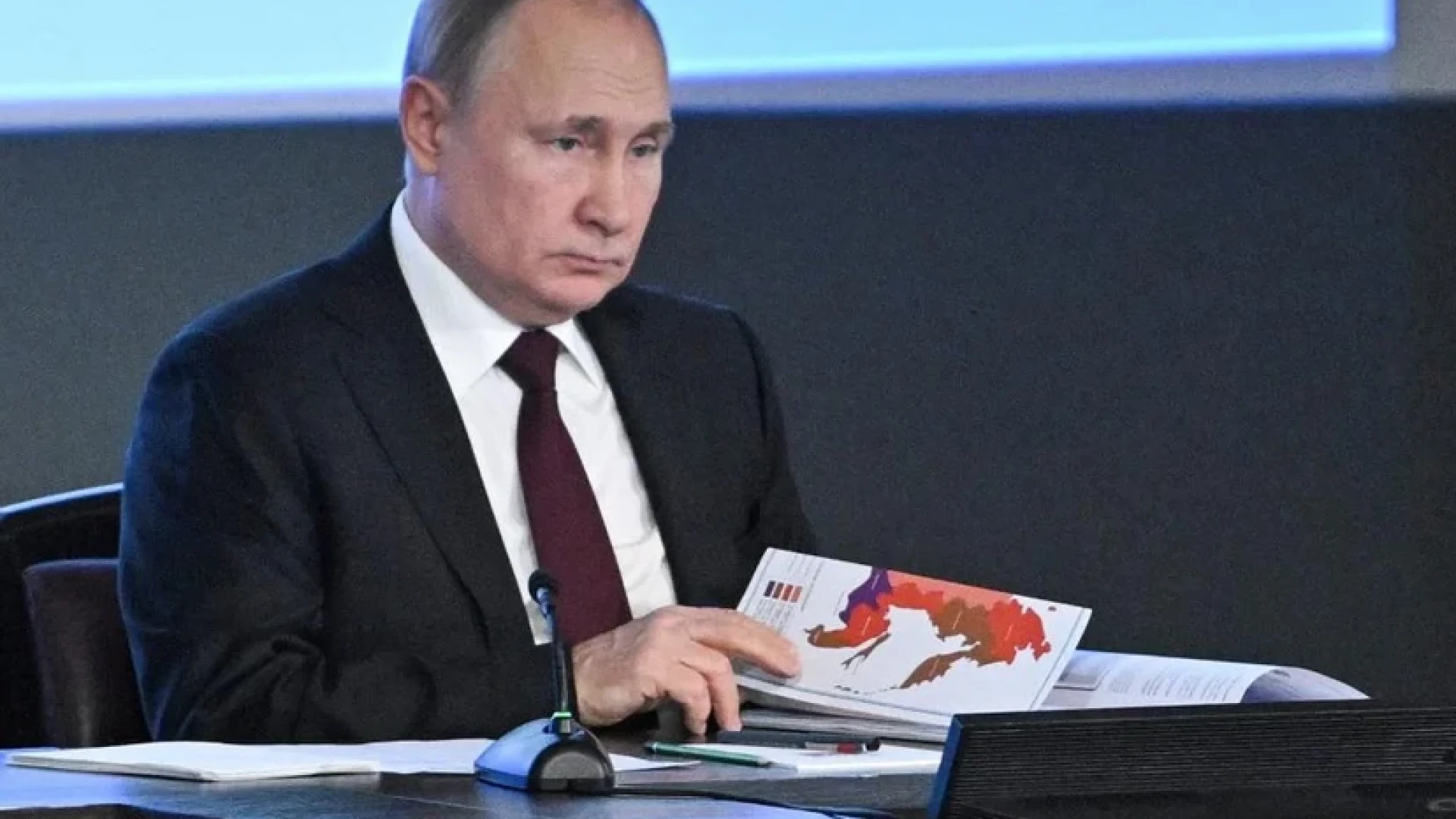 Foreign Policy: Мирът за Украйна ще бъде труден, но Русия стратегически губи повече