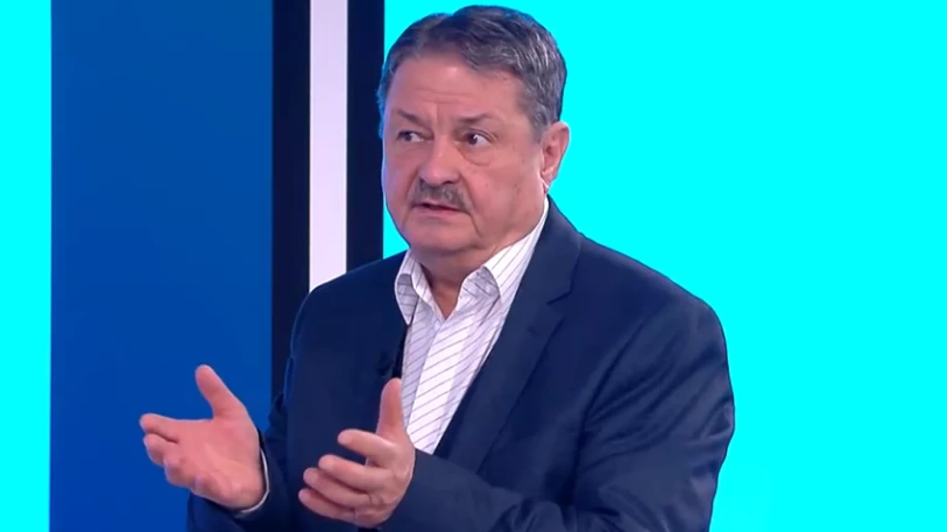 Проф. Рачев обеща сняг до дни и призна, че е притеснен за жената на...