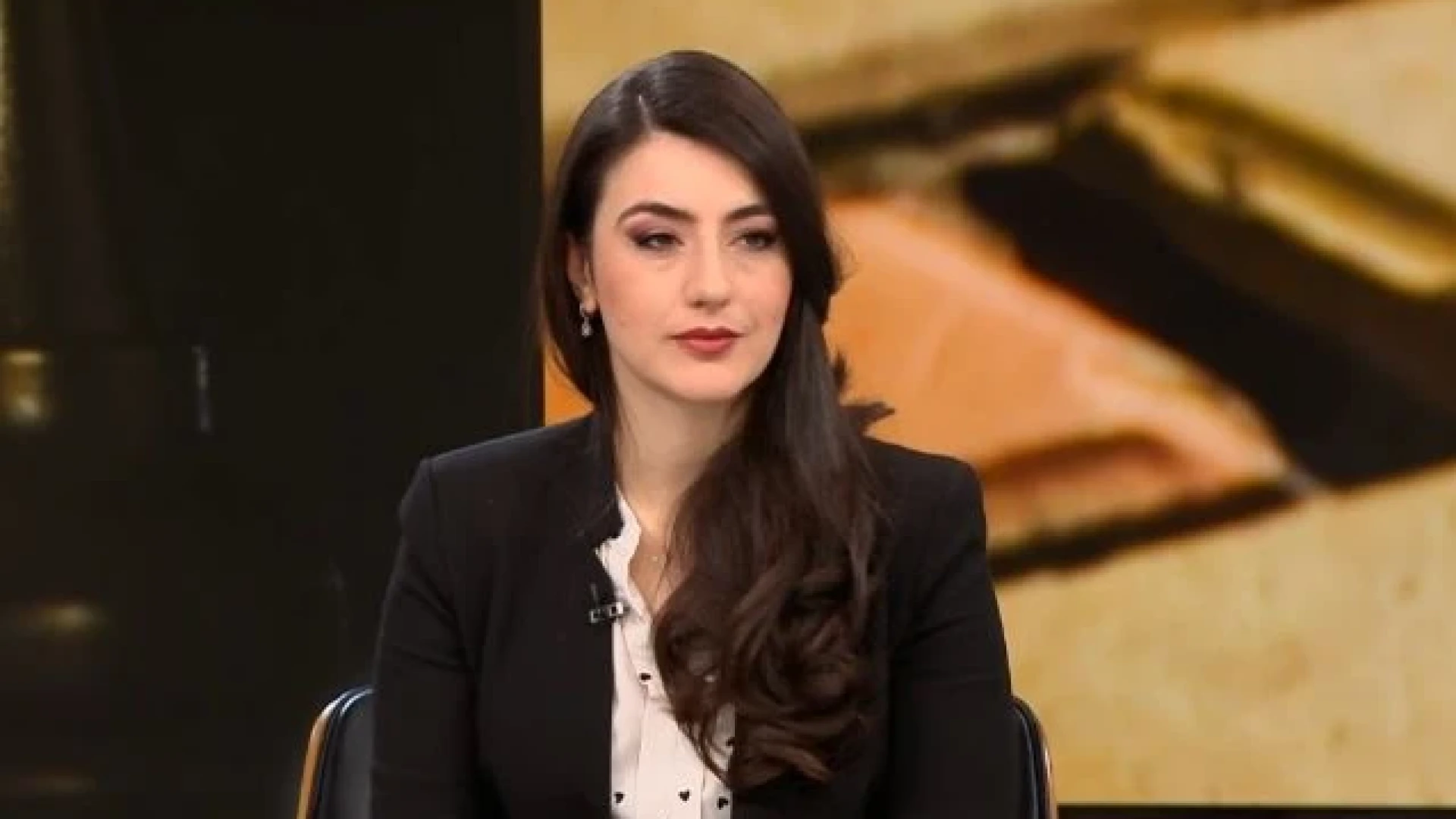 Обвиняемата Лена прекали, заговори за тъпо гледане и…