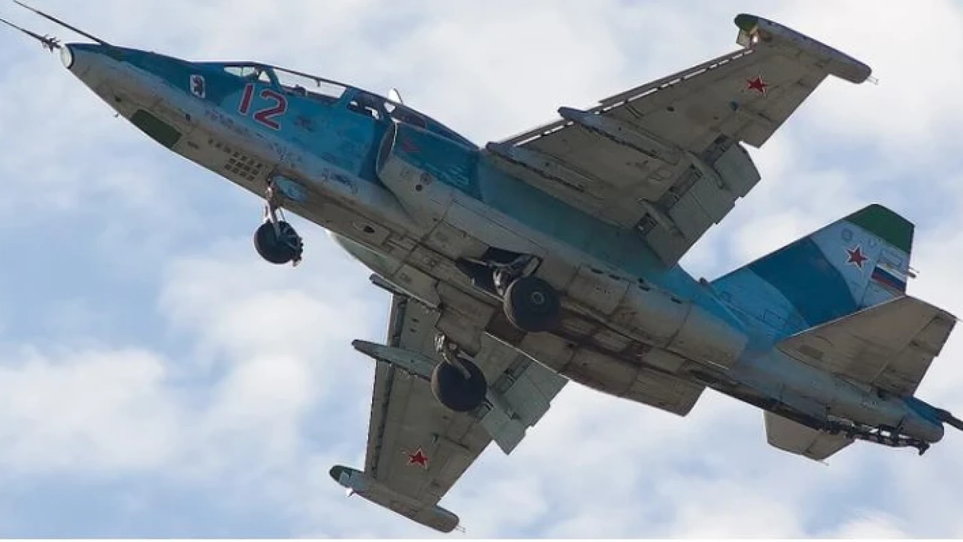 ВСУ свалиха руски изтребител Су-25 на направление Торецк