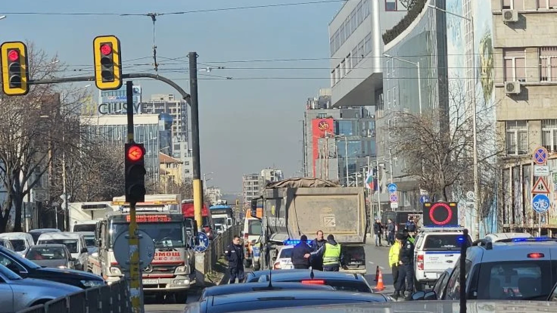 Дойде най-черната новина след ада в центъра на София СНИМКИ