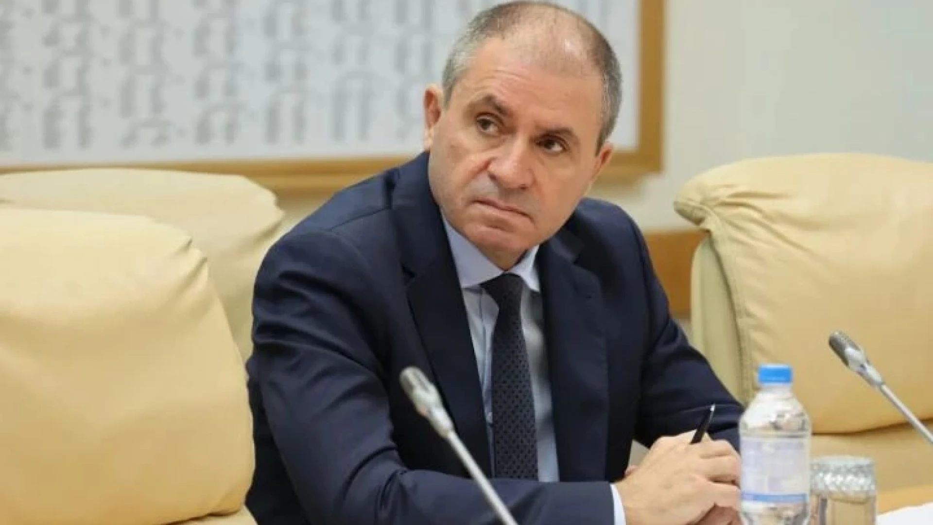 Арестуваха известен руски губернатор