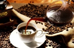 Какво се случва с червата ви, ако пиете кафе всяка сутрин?