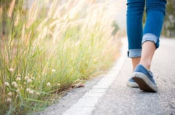 За кои хора е противопоказно прословутото ходене по 10 000 крачки дневно