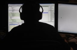 Хакери удариха матурите, министърът вика ДАНС и полицията 