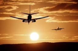 Паника със самолетите в небето над България: Намесена е Русия! КАРТА