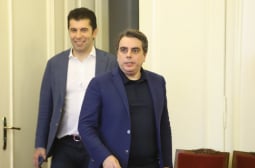Чакат оставката на Кирил Петков и Асен Василев, фатална грешка им взима главите 