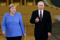 Гръмна скандал с Меркел, в основата е Русия