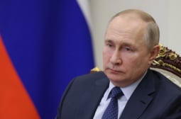 Путин с ново ключово назначение във военното министерство 