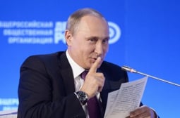Разкриха специалното меню на Путин, което го държи в такава форма 