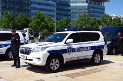 Става страшно в Сърбия, всички звена на полицията са в готовност