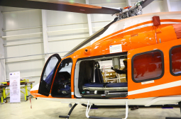 Медицинският ни хеликоптер с първа ключова мисия, спаси потрошил се парашутист 