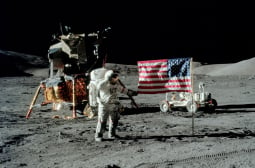 Сензационно ВИДЕО доказа, че човешки крак не е стъпвал на Луната!