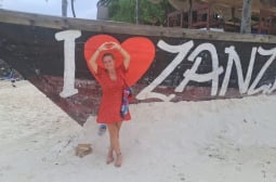 Рай: Българка отиде случайно в Занзибар и "забрави" да си тръгне 