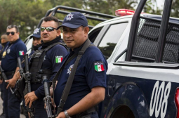 В Мексико убиха журналист, колегите му се надигнаха