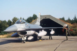 ВСУ каза как надеждно ще скрие изтребителите F-16, след като ги получи