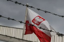 Официално: Полша поиска разполагане на US ядрени оръжия на територията си