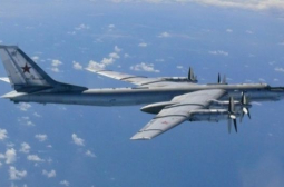Опасно близо! Два руски стратегически ракетоносци Ту-95МС са прелетели на един хвърлей от САЩ