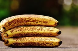 Кой цвят банани за какво е полезен?