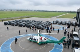 Мото-Пфое доставя 160 автомобила Defender за опазване на българските и европейски граници СНИМКИ