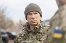 Ген. Сирски призна за тежката ситуация край Харков и отбеляза частични руски успехи