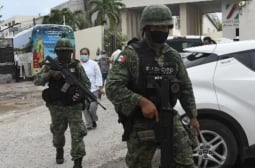 Масова стрелба с убити край Мексико сити