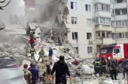 Увеличи се броят на загиналите при обстрела на жилищен блок в Белгород