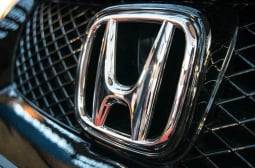 Honda: С този евтин модел ще убием VW Golf