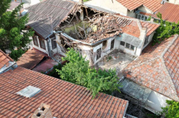 Наследник на Талев взима крайни мерки за разрушената къща, плаши с гърмежи