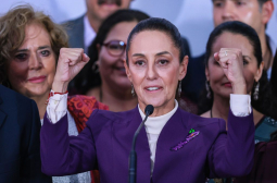Дама с български корени е фаворит за президент на Мексико