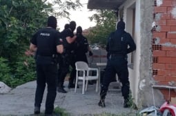 Североизточна България почерня от полиция, има арести 