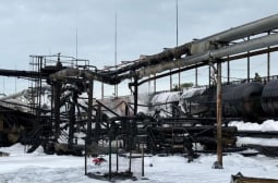 Украинците удариха руска петролна база