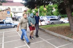 6 ареста при спецакцията във Великотърновско, тарифата - между 40 и 60 лв. за глас СНИМКИ
