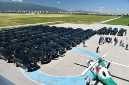 Мото-Пфое изпълни доставката на 160 автомобила Defender за Гранична полиция