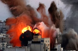 Израелски въздушен удар уби високопоставен член на „Хизбула“